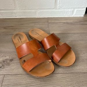 Everlane Sandal